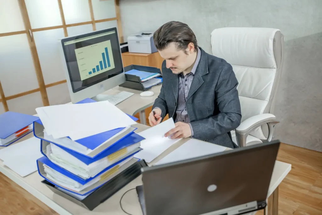 Smartsourcing accounting model for Australian CPA firms and tax agents